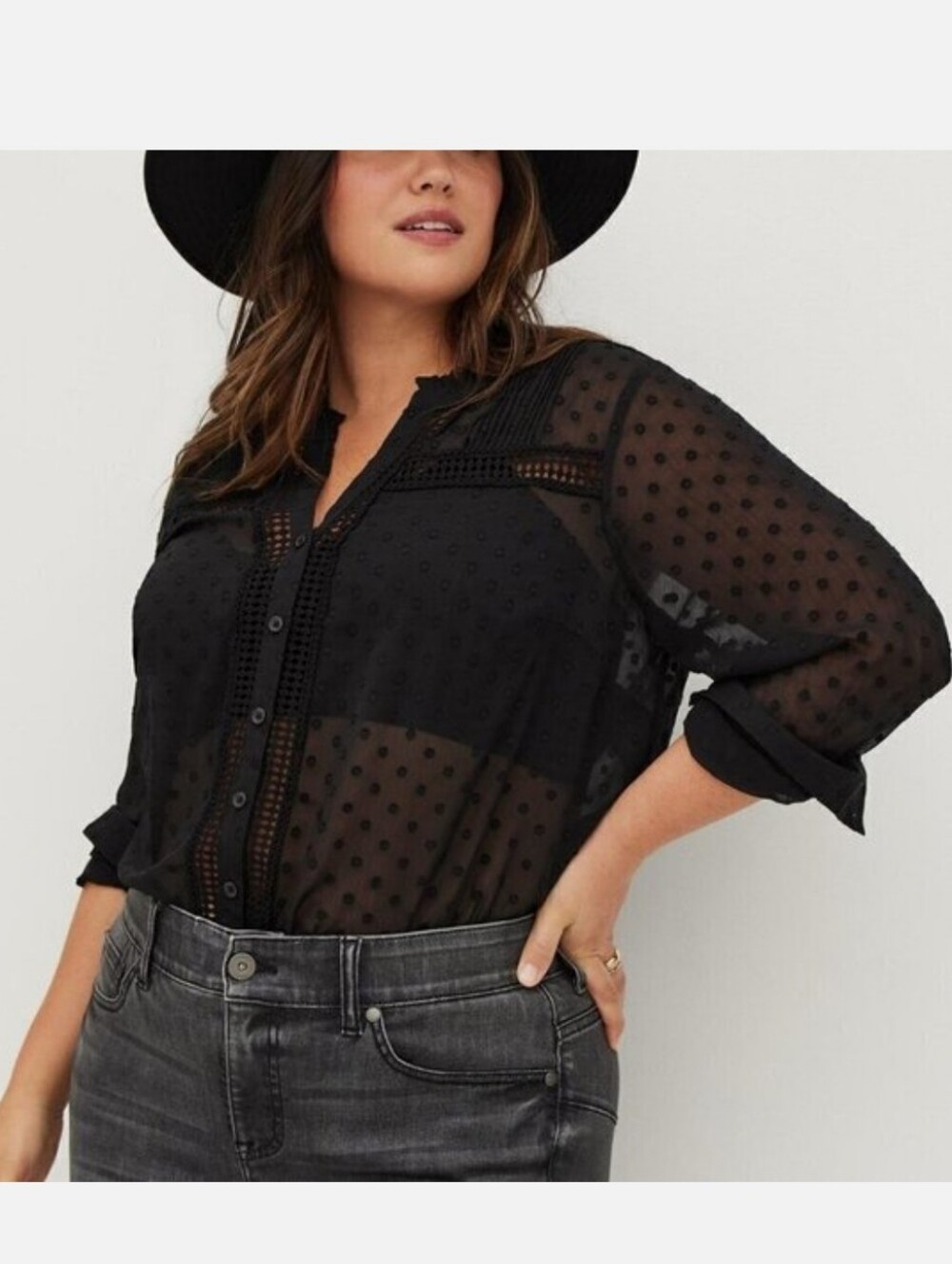 Torrid Chiffon Clip Dot With Lace Inset Blouse Black 4/4x